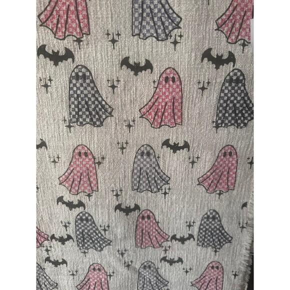 Goblin & Ghoul pink and purple checkered table runner mat 16” x 72” - Picture 1 of 3